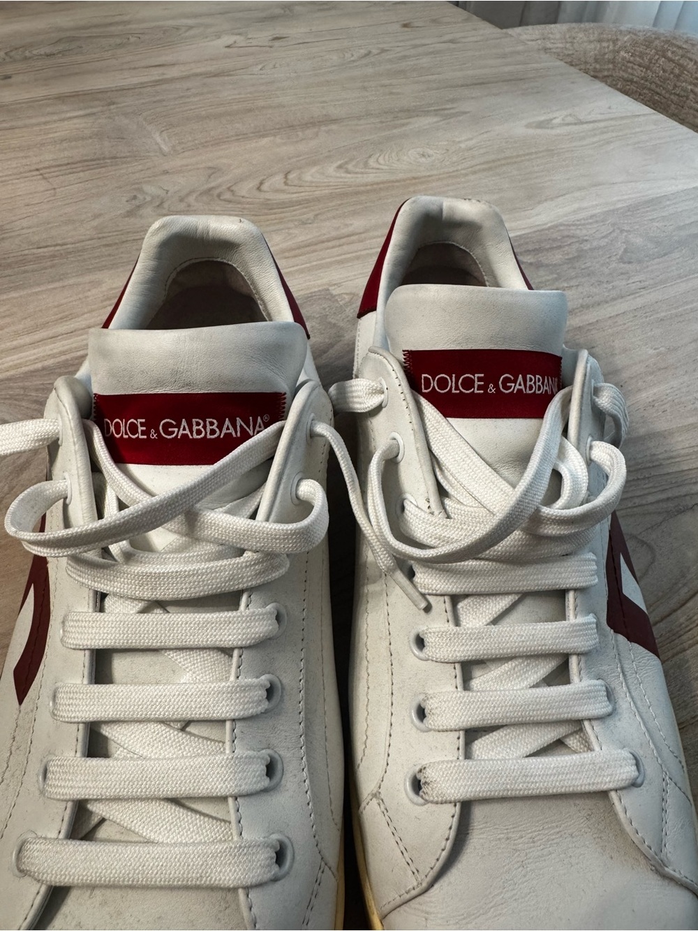 Dolce & Gabbana White Sneakers with Burgundy Logo - Picture 6 of 9
